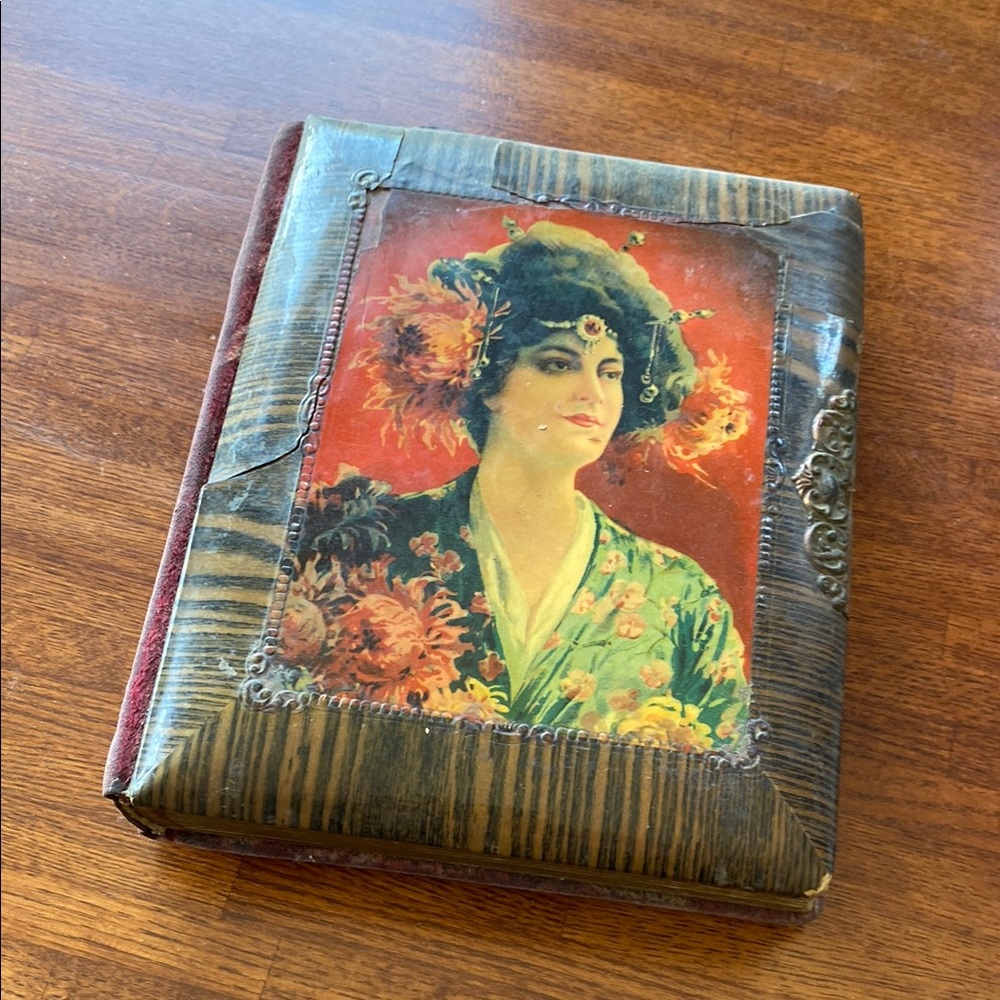 Vintage Decorative Phot Album